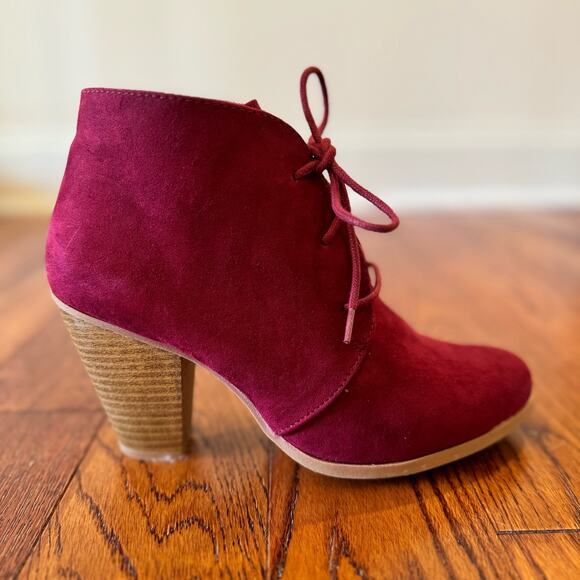 Maurice Daphne Faux Suede Heeled Ankle Bootie Women's Shoes 7.5 Boho Burgundy - Picture 8 of 13